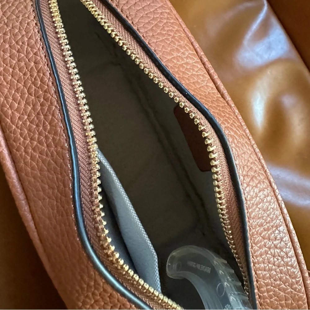 Women's Tan Leather Bag - Picture 11 of 11